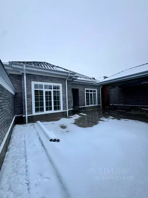 Дом в Чеченская республика, Грозный пос. Имени Шейха Дауда-Хаджи ... - Фото 1