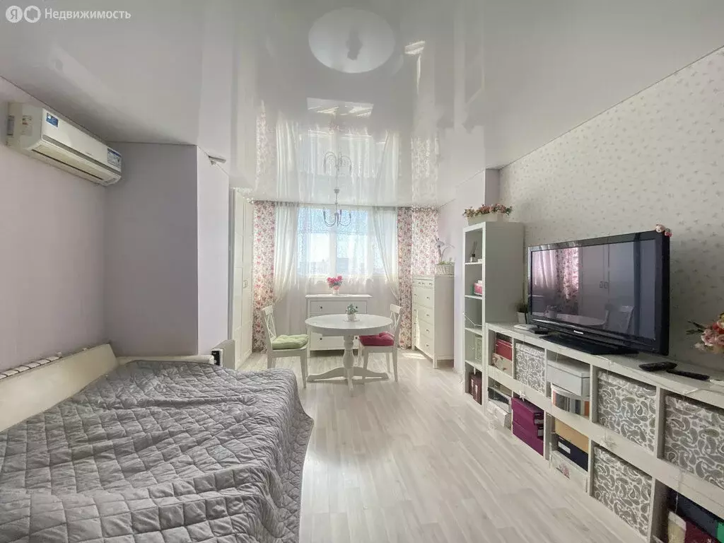 Квартира-студия: Ростов-на-Дону, Заводская улица, 25 (30 м) - Фото 0