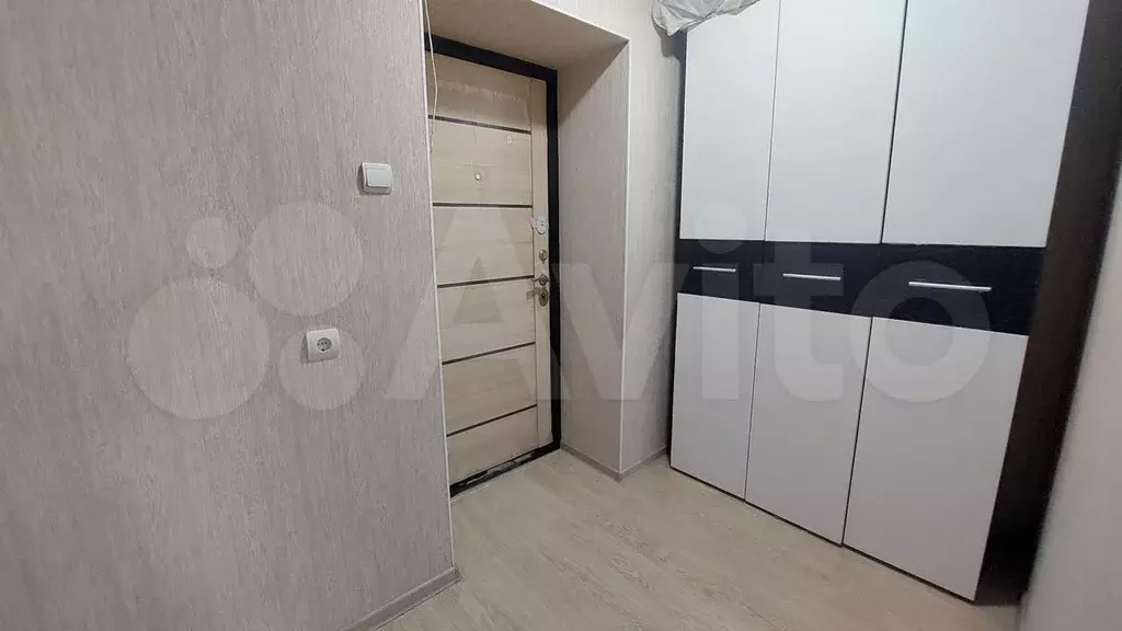 1-к. квартира, 40 м, 8/10 эт. - Фото 1