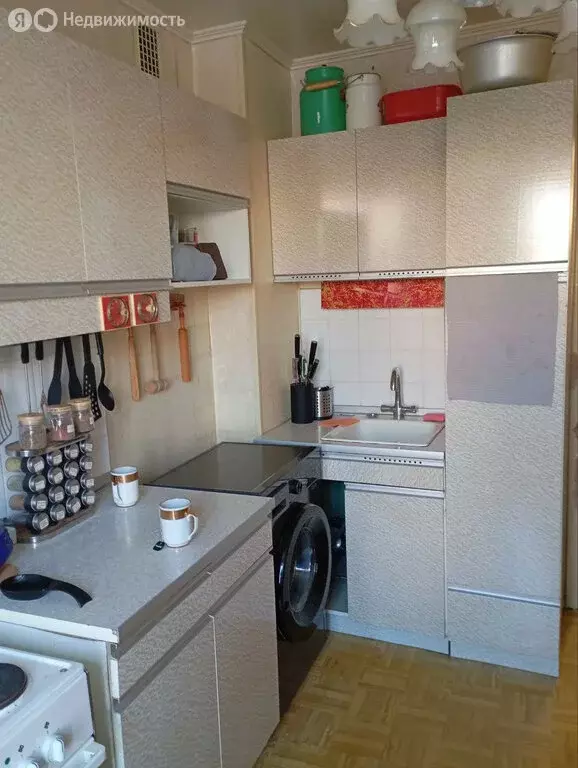 3-комнатная квартира: Москва, Отрадная улица, 11 (60.2 м) - Фото 1