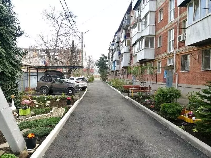 3-к. квартира, 60 м, 5/5 эт. - Фото 1