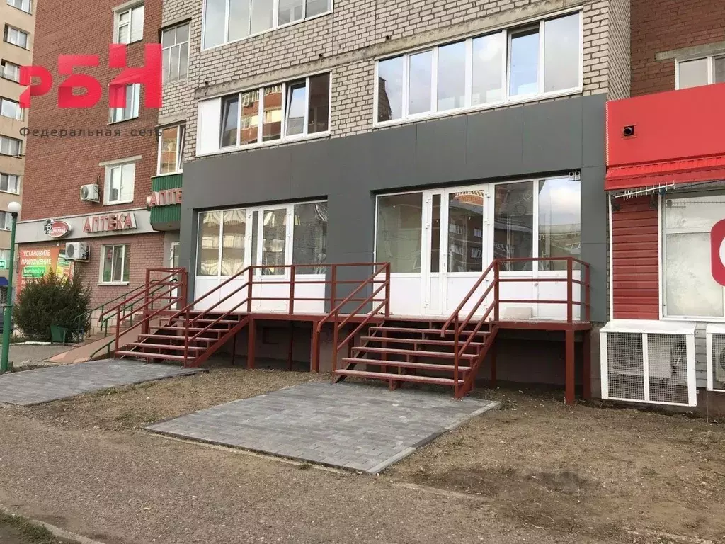 Торговая площадь в Башкортостан, Нефтекамск ул. Строителей, 93 (70 м) - Фото 0