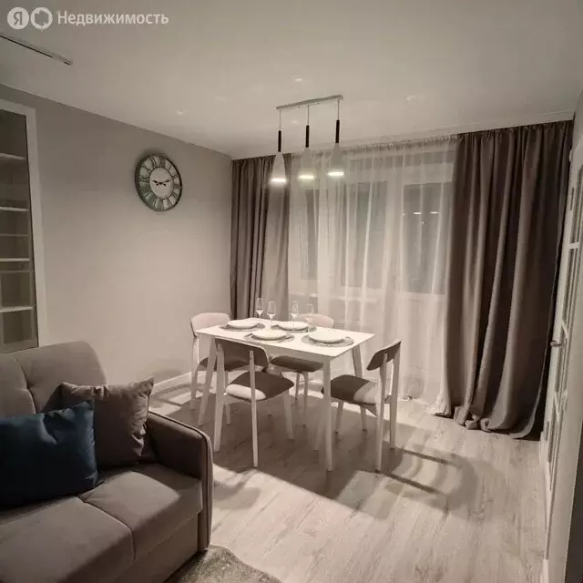 2-комнатная квартира: Таганрог, улица Пальмиро Тольятти, 8-2 (42.8 м) - Фото 1