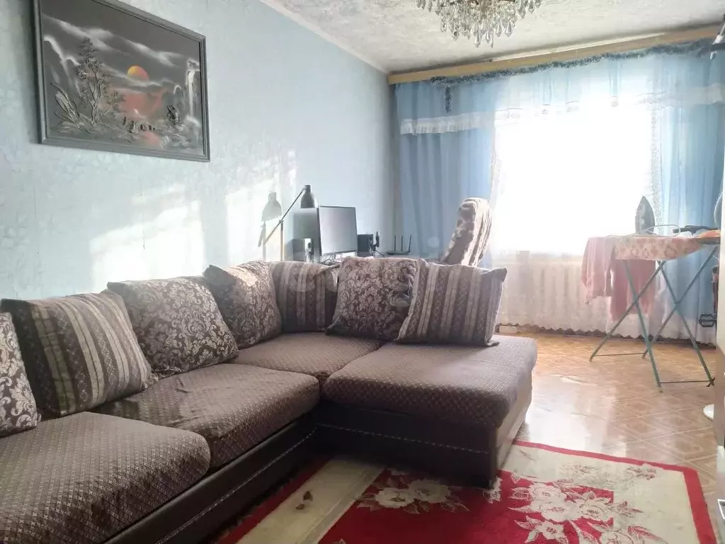 3-к кв. Смоленская область, Вязьма ул. Заслонова, 24 (67.4 м) - Фото 0