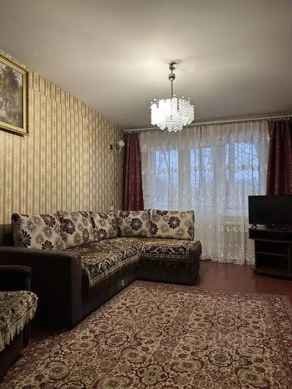 3-к кв. Псковская область, Псков Народная ул., 51 (56.5 м) - Фото 1