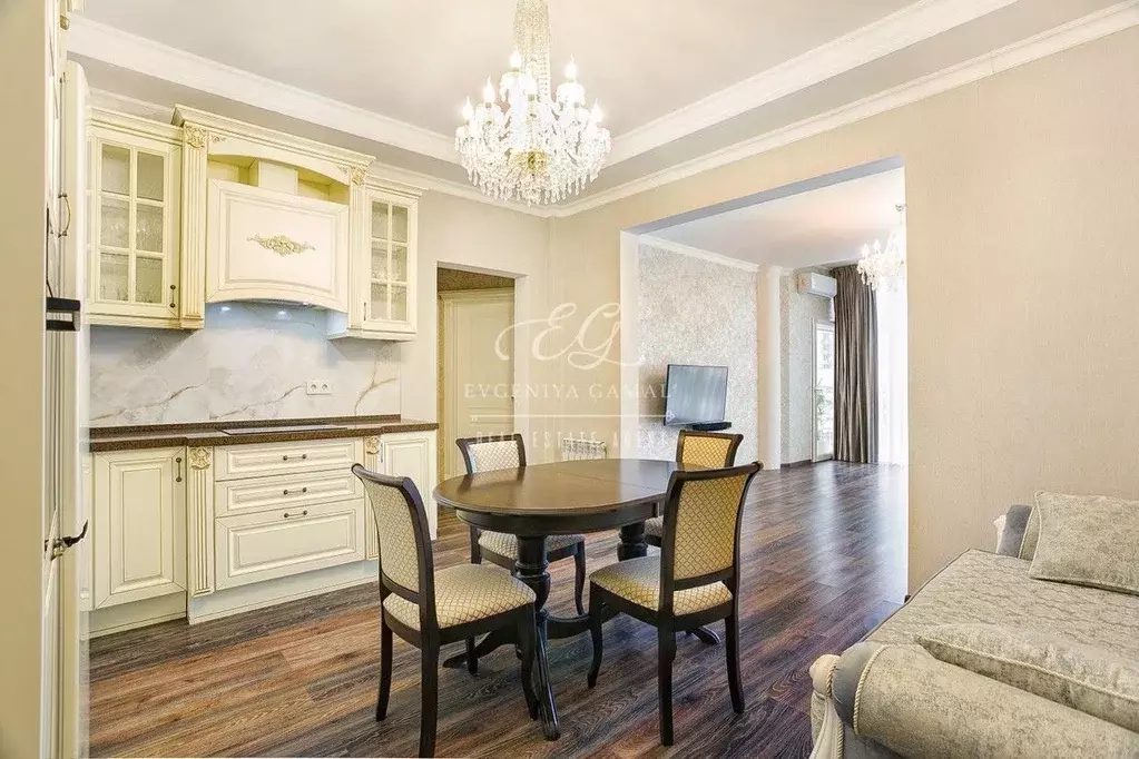 2-к кв. Крым, Ялта ул. Таврическая, 2Б (87.9 м) - Фото 1