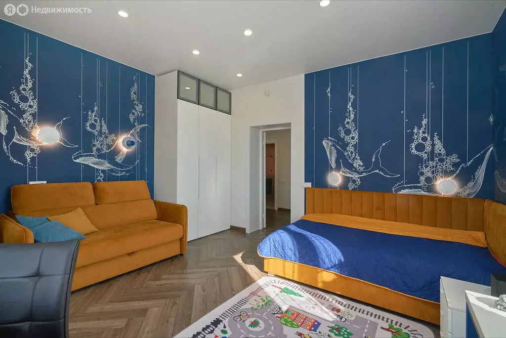 Дом в посёлок Молодёжный, Садовая улица (353.9 м) - Фото 1