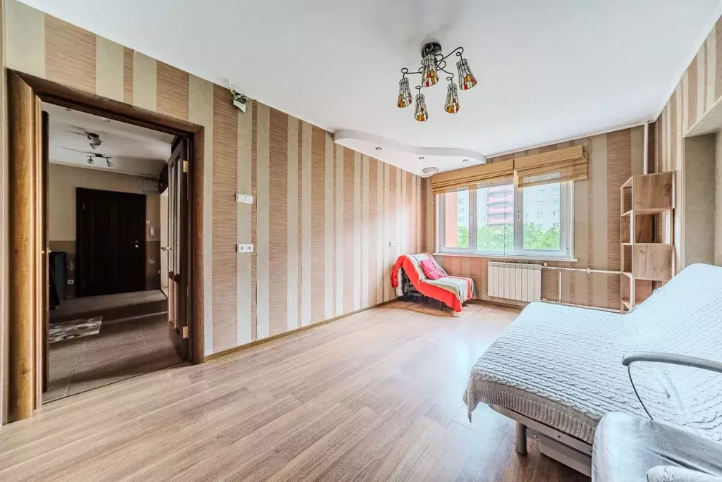 3-к кв. Санкт-Петербург просп. Королева, 48К3 (67.4 м) - Фото 0