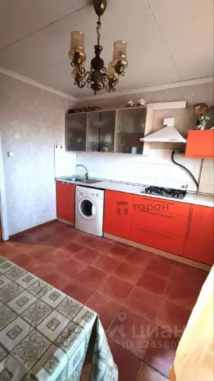 3-к кв. Челябинская область, Челябинск Российская ул., 13В (101.0 м) - Фото 1