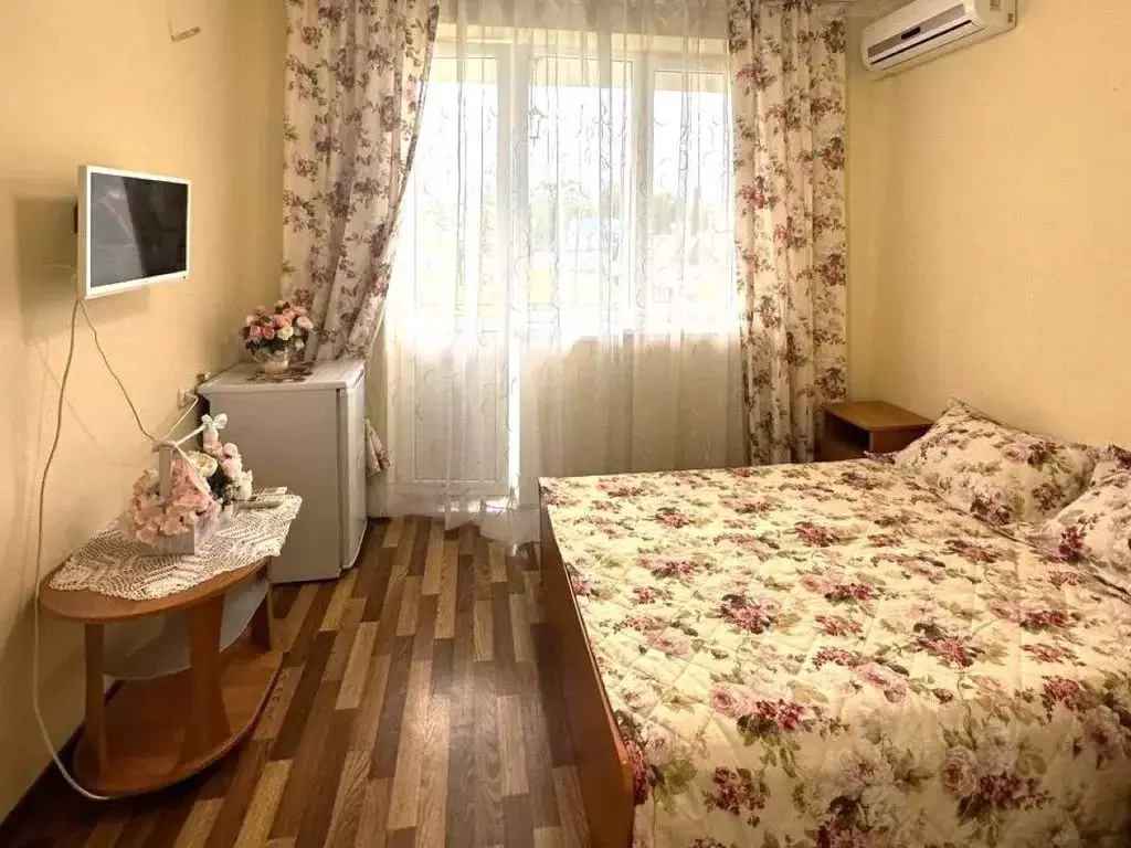 Комната Краснодарский край, Сочи Львовская ул., 7/19 - Фото 1