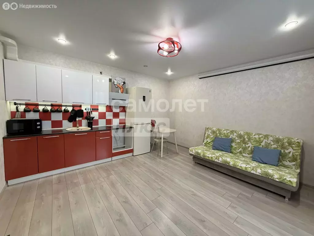 2-комнатная квартира: Первоуральск, улица Емлина, 27 (42.5 м) - Фото 1