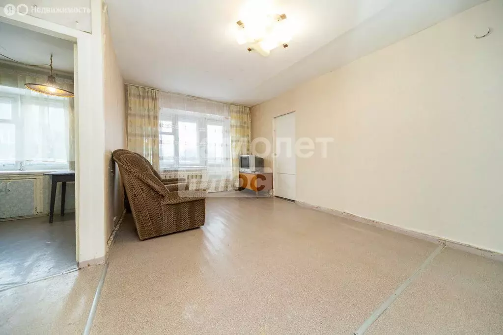 2-комнатная квартира: Пермь, Монастырская улица, 161 (42.2 м) - Фото 1