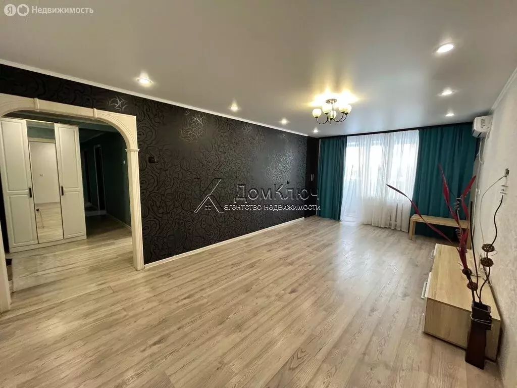 3-комнатная квартира: Кумертау, улица Ломоносова, 29 (70 м) - Фото 2