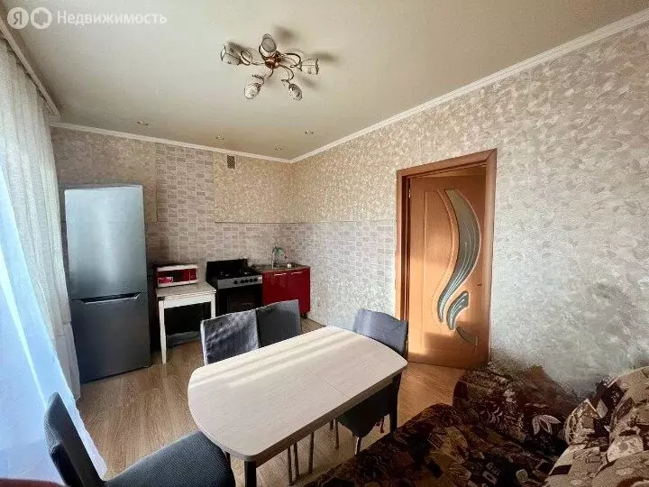 1-комнатная квартира: Орехово-Зуево, улица Коминтерна, 3 (56.5 м) - Фото 1