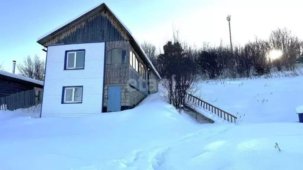 Дом в Алтай, Горно-Алтайск ул. Сазона Суразакова (36 м) - Фото 0