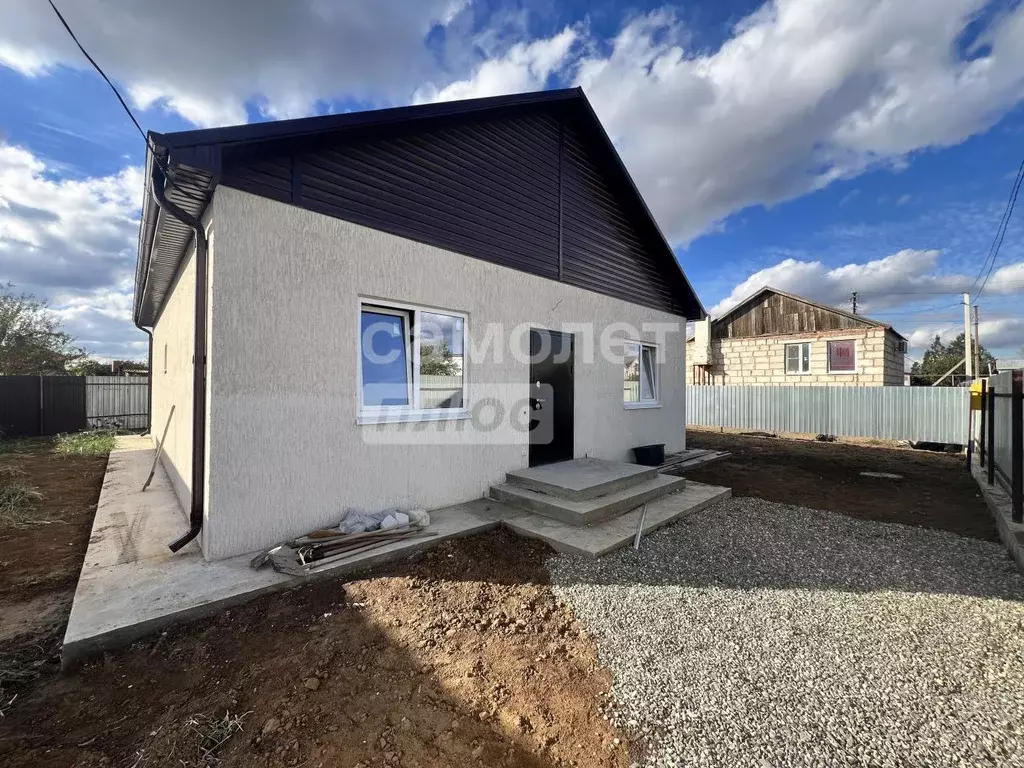 Дом в Астраханская область, Приволжский район, пос. Кирпичного Завода ... - Фото 2