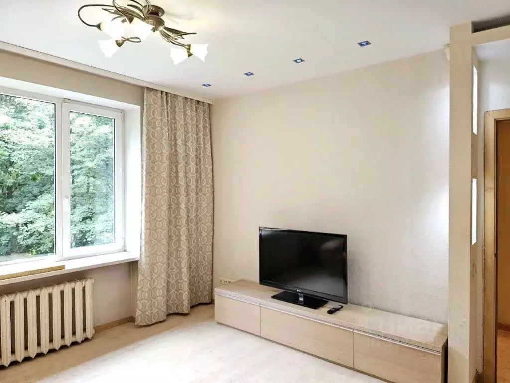 1-к кв. Калининградская область, Калининград Свободная ул., 32 (40.0 ... - Фото 1