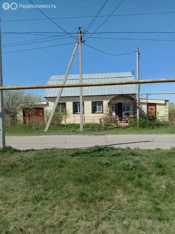 Дом в село Карамышево, улица Ленина, 88 (102 м) - Фото 0
