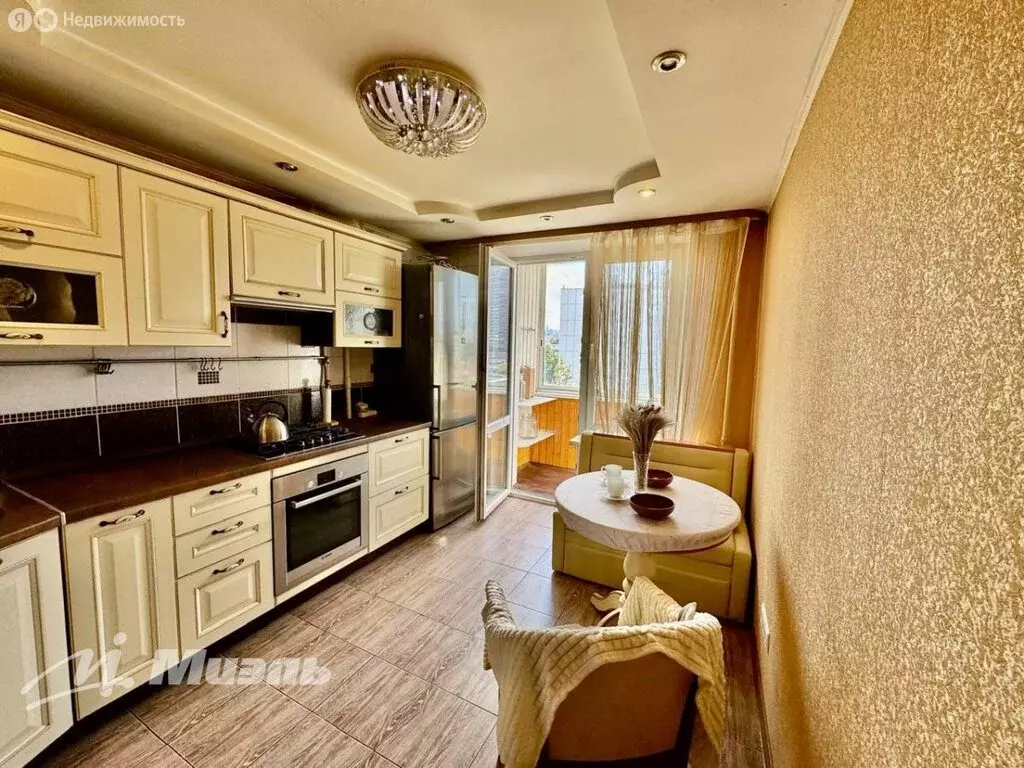 3-комнатная квартира: Москва, улица Яблочкова, 19 (67.4 м) - Фото 2