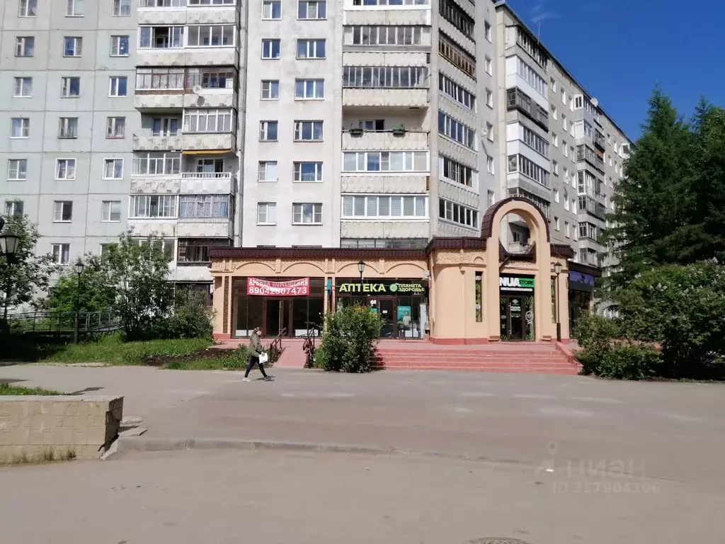 Торговая площадь в Коми, Сыктывкар Коммунистическая ул., 48 (300 м) - Фото 0