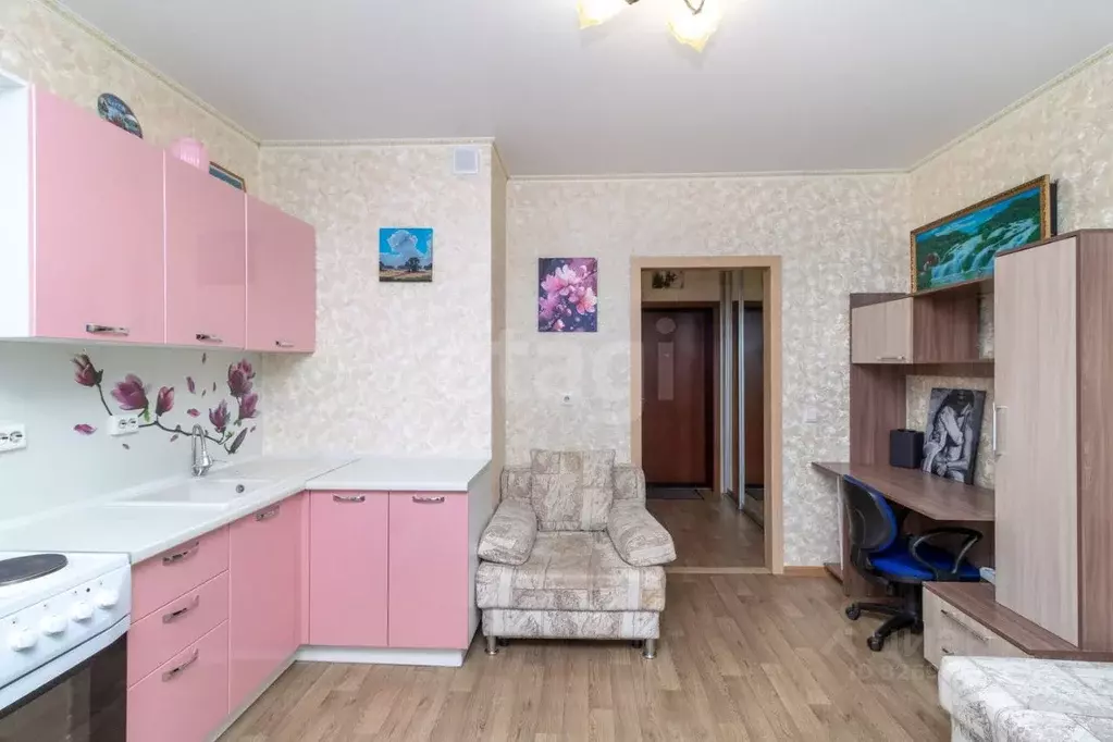 Студия Тюменская область, Тюмень ул. Верхнетарманская, 1 (23.6 м) - Фото 1