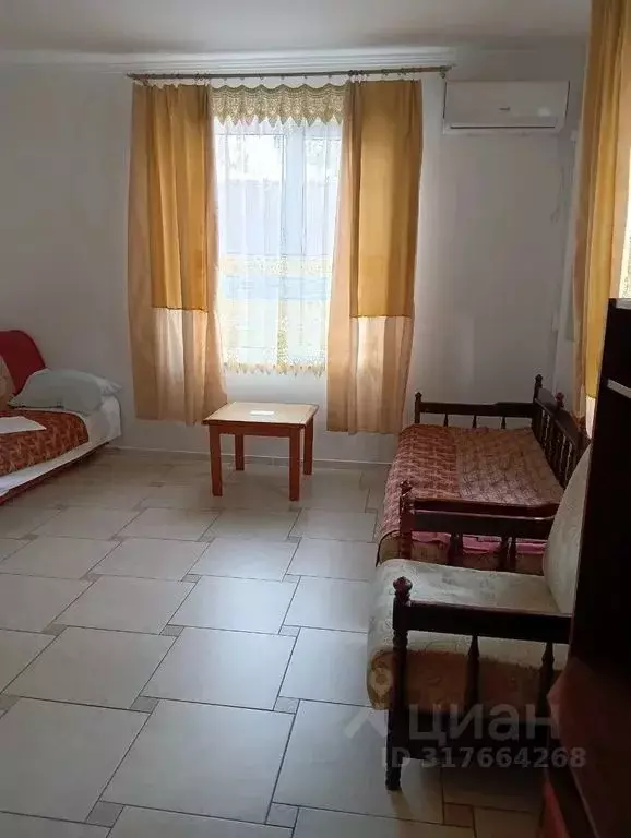 Комната Краснодарский край, Сочи Светлана мкр, ул. Джигитская, 6 - Фото 1