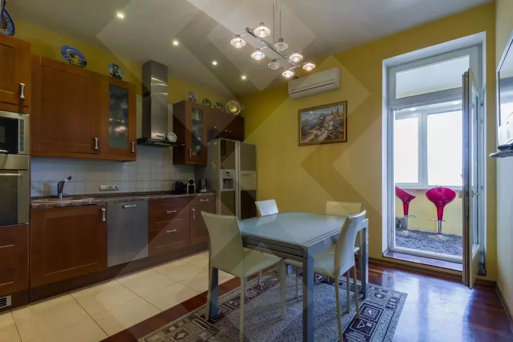 4-к кв. Москва Пулковская ул., 4К1 (150.0 м) - Фото 1