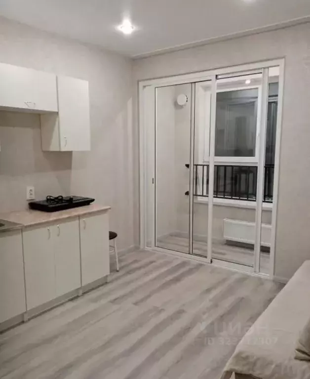 Студия Свердловская область, Екатеринбург ул. Пехотинцев, 2Д (20.0 м) - Фото 2