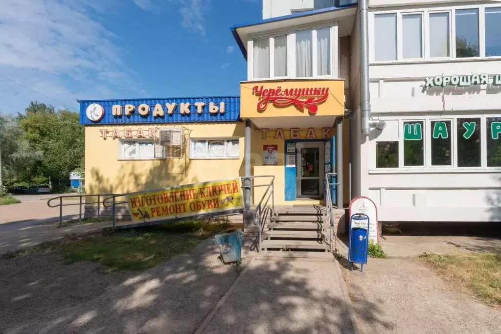 Торговая площадь в Пермский край, Пермь ул. Степана Разина, 38 (100 м) - Фото 1