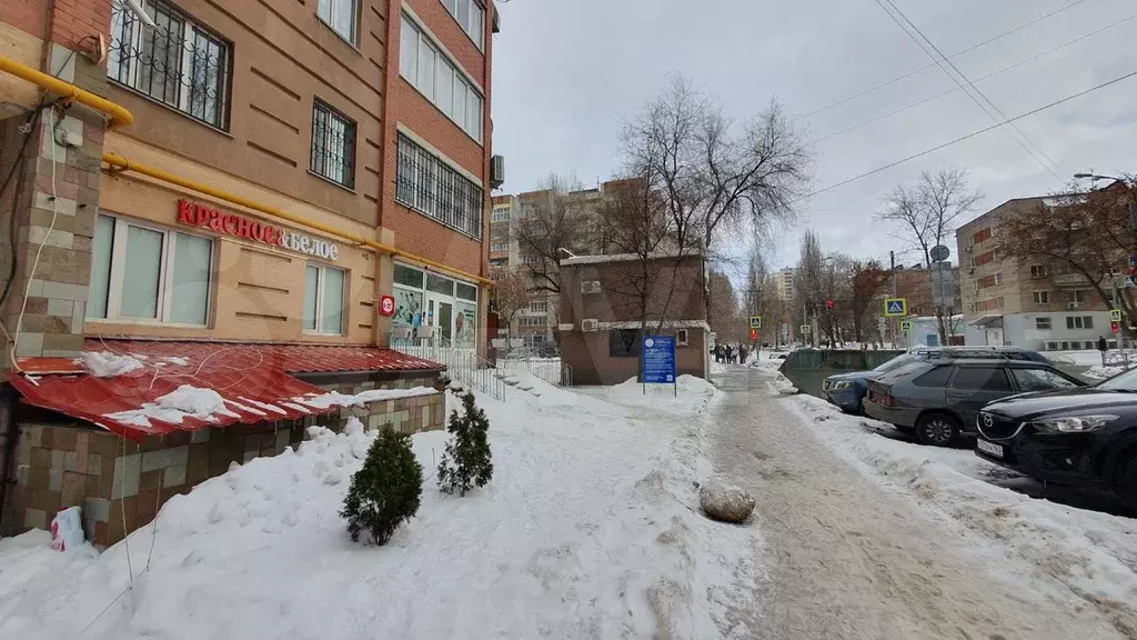 Совместный вход с магазином Красное Белое - Фото 1