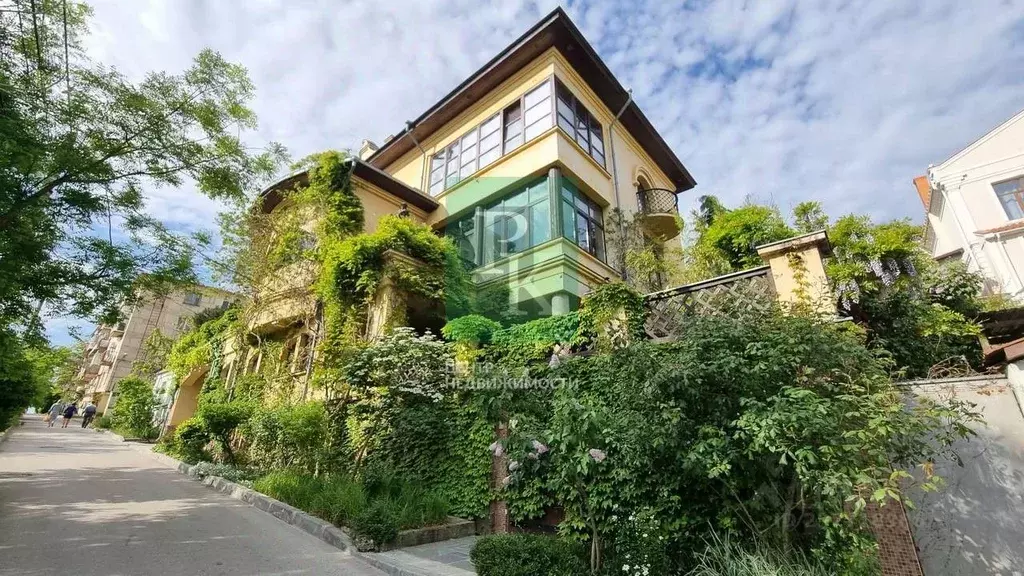 Дом в Севастополь ул. Новороссийская, 42 (905 м) - Фото 1