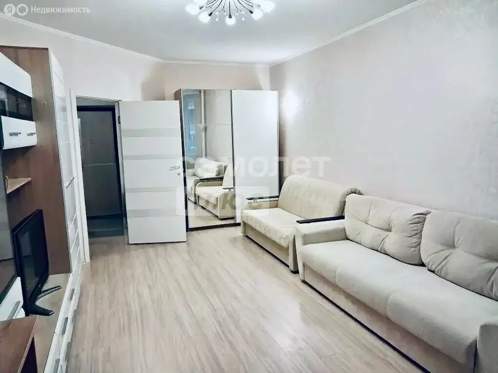 1-комнатная квартира: Лобня, Свободный проезд, 7 (44.6 м) - Фото 2