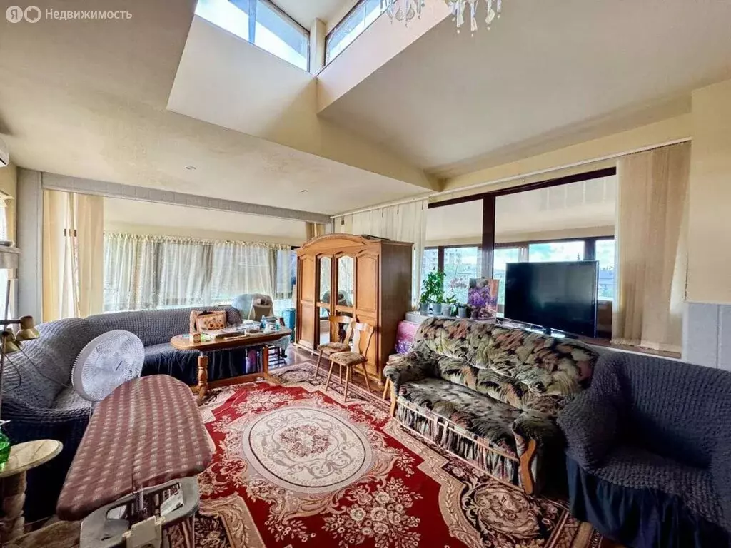 Дом в Алушта, Пионерская улица (196.3 м) - Фото 1