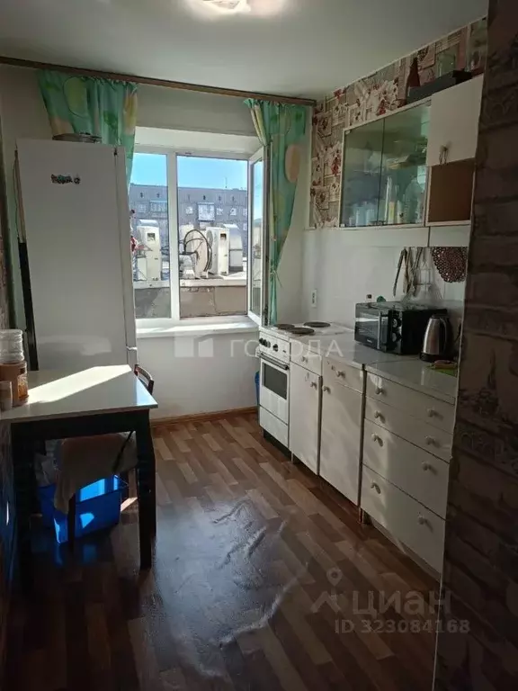 2-к кв. Кемеровская область, Новокузнецк ул. Кирова, 103 (42.7 м) - Фото 0