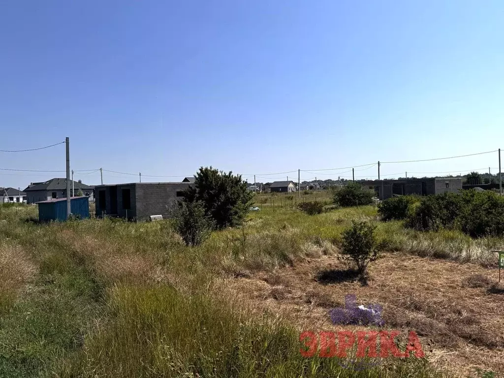 Участок в Краснодарский край, Крымск ул. Бурдина, 3 (6.18 сот.) - Фото 0