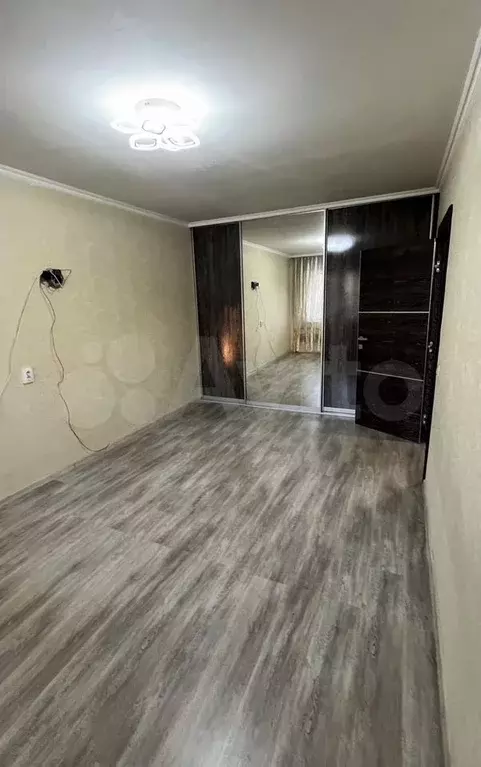 1-к. квартира, 30 м, 4/5 эт. - Фото 1