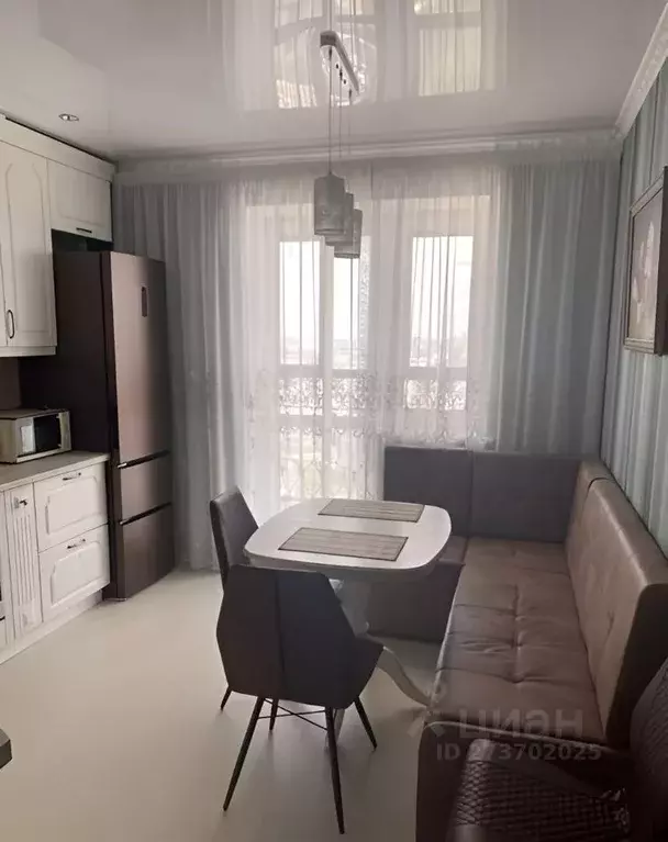 1-к кв. Тюменская область, Тюмень Первомайская ул., 50/1 (43.0 м) - Фото 0