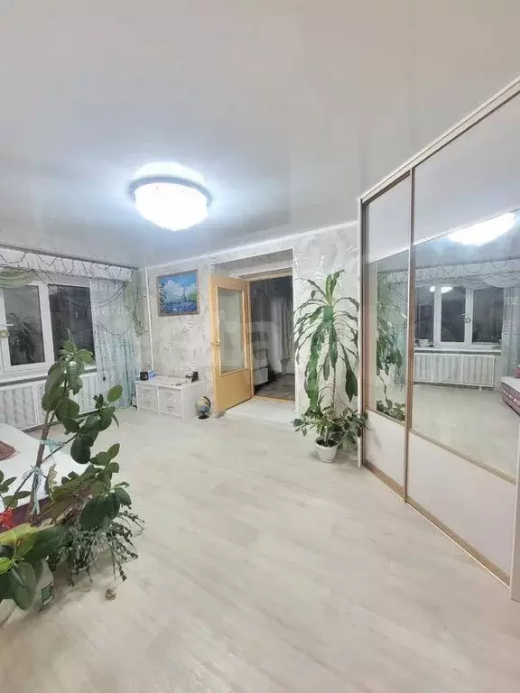 3-к. квартира, 60 м, 8/9 эт. - Фото 0