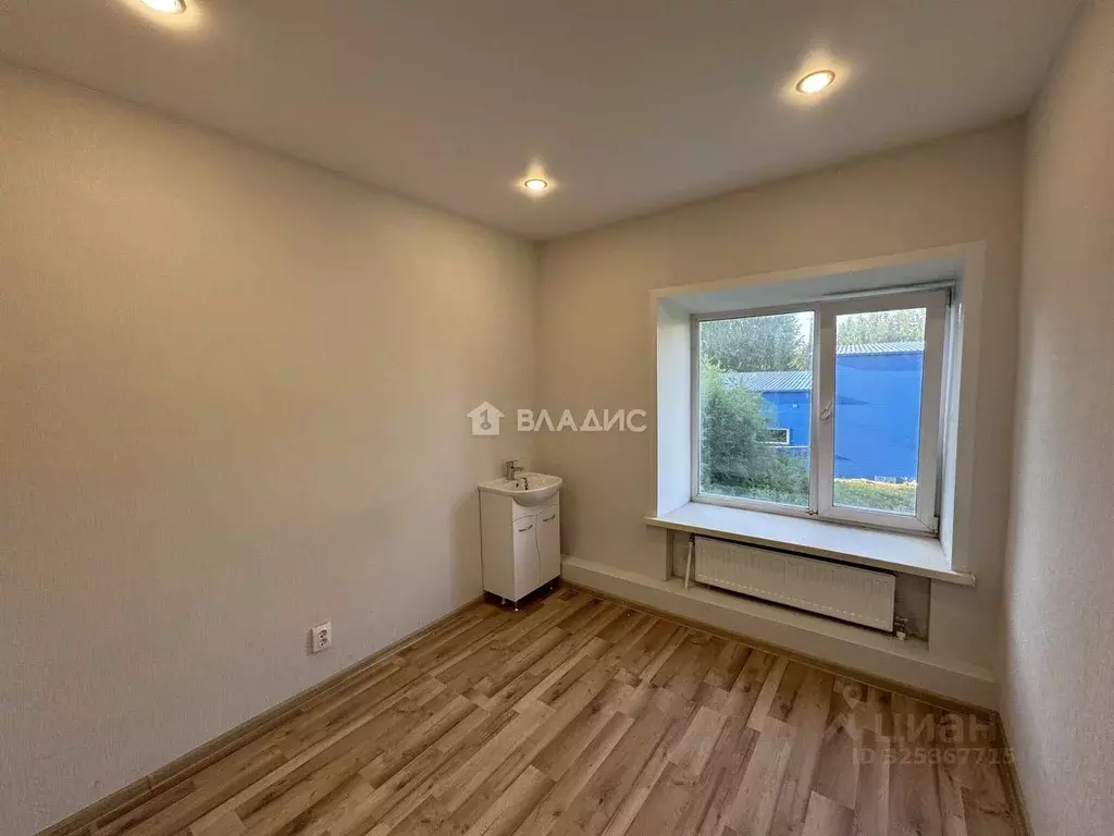 Офис в Коми, Сыктывкар Колхозная ул., 38/6 (11 м) - Фото 2