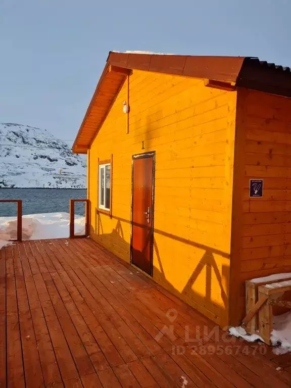 Дом в Мурманская область, Кольский район, с. Териберка Мурманская ул., ... - Фото 0