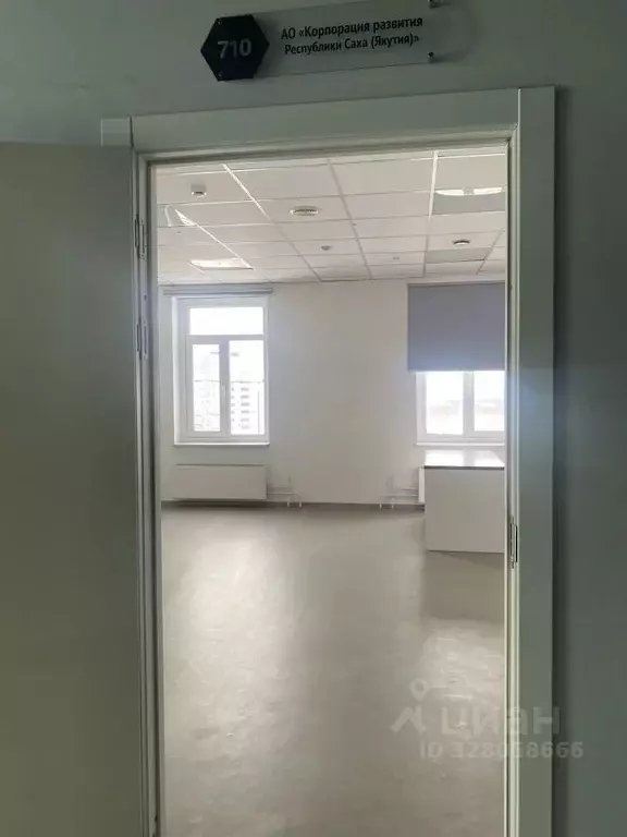 Помещение свободного назначения в Саха (Якутия), Якутск просп. Ленина, ... - Фото 2
