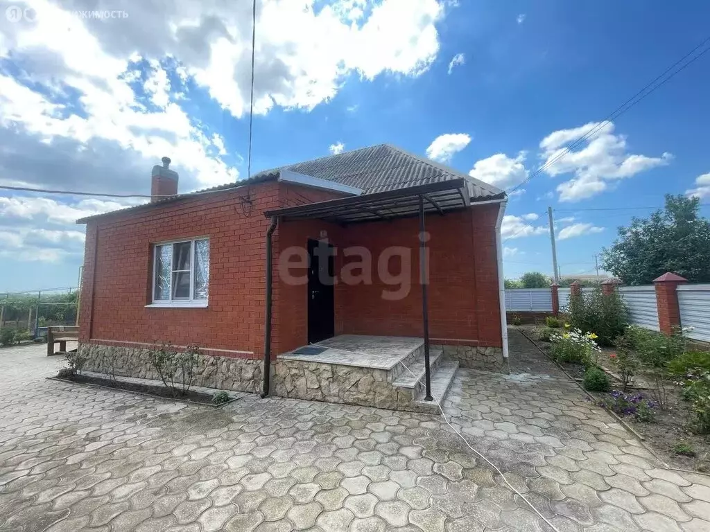 Дом в Виноградный, Красная улица (95 м) - Фото 1