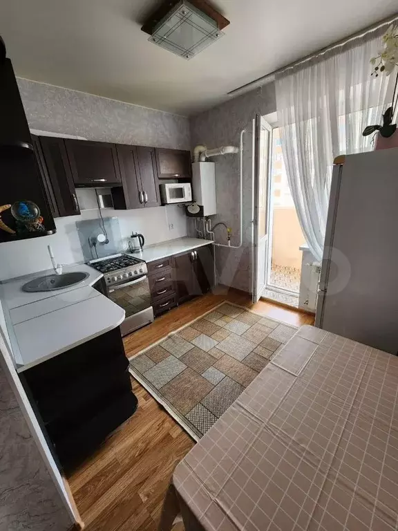 1-к. квартира, 38 м, 4/12 эт. - Фото 1