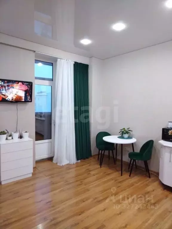 Студия Ямало-Ненецкий АО, Губкинский 9-й мкр, 19 (38.4 м) - Фото 1