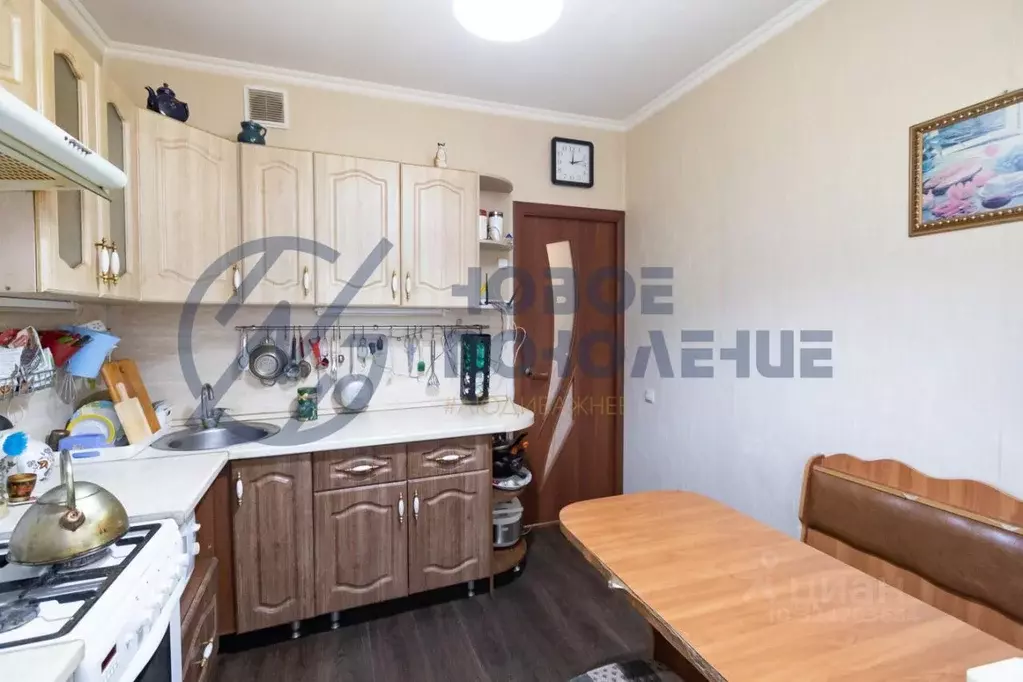 3-к кв. Омская область, Омск ул. Крупской, 19/1 (62.9 м) - Фото 0