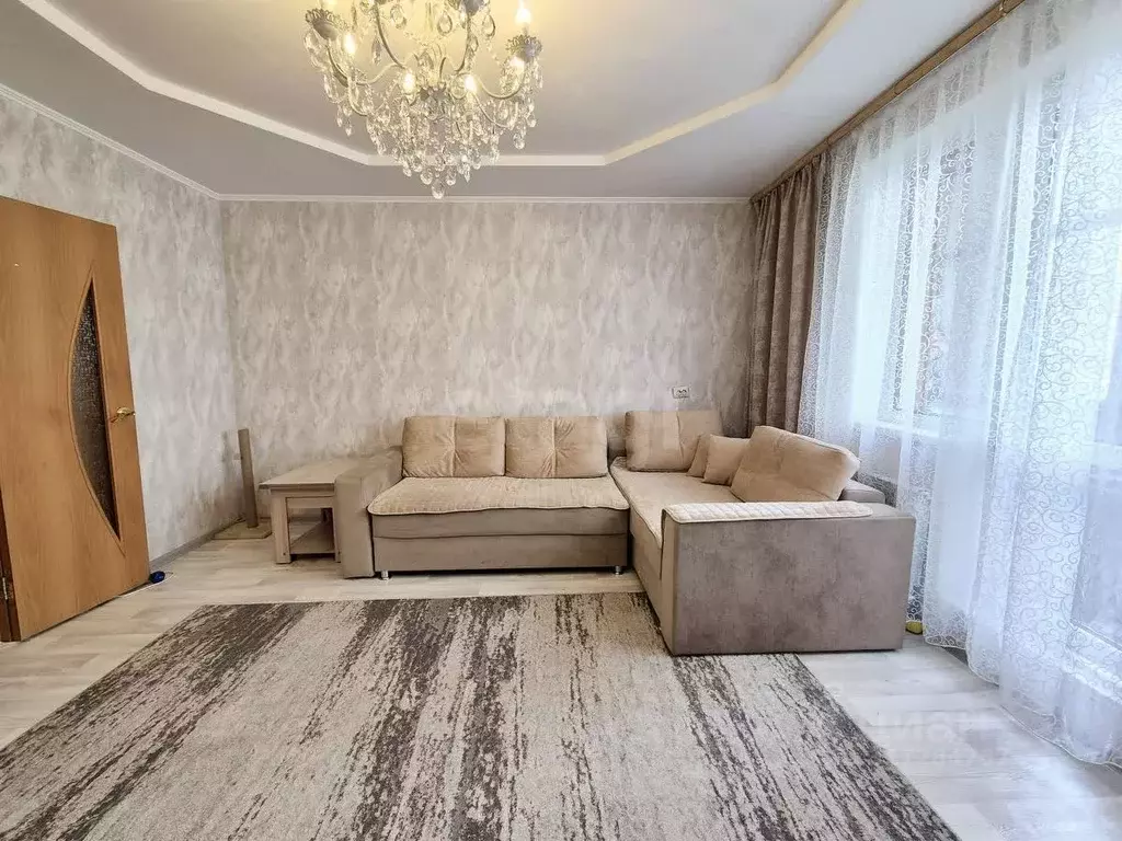 2-к кв. Челябинская область, Челябинск Пограничная ул., 32 (55.0 м) - Фото 1