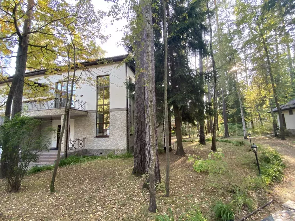 Дом в Московская область, Одинцовский городской округ, пос. Барвиха, ... - Фото 2