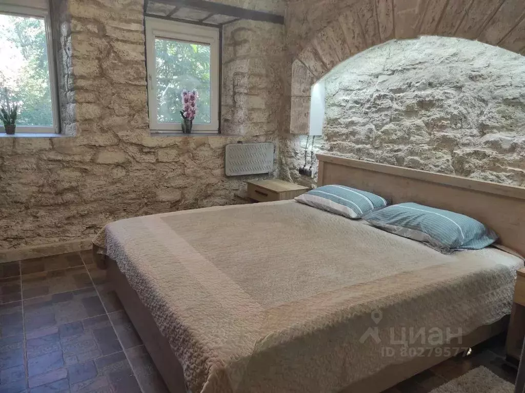 2-к кв. Ставропольский край, Пятигорск ул. Дзержинского, 52 (70.0 м) - Фото 1