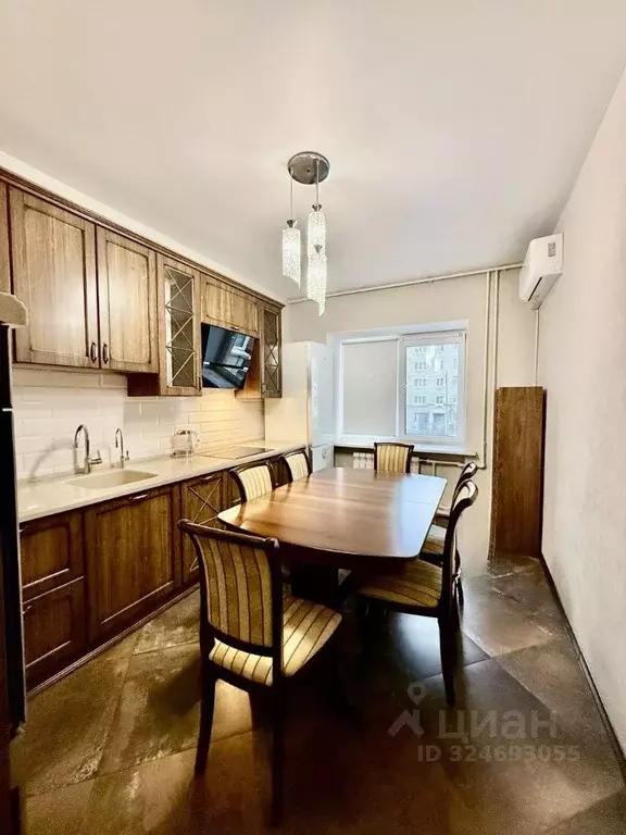 2-к кв. Омская область, Омск ул. Маяковского, 16 (60.0 м) - Фото 1