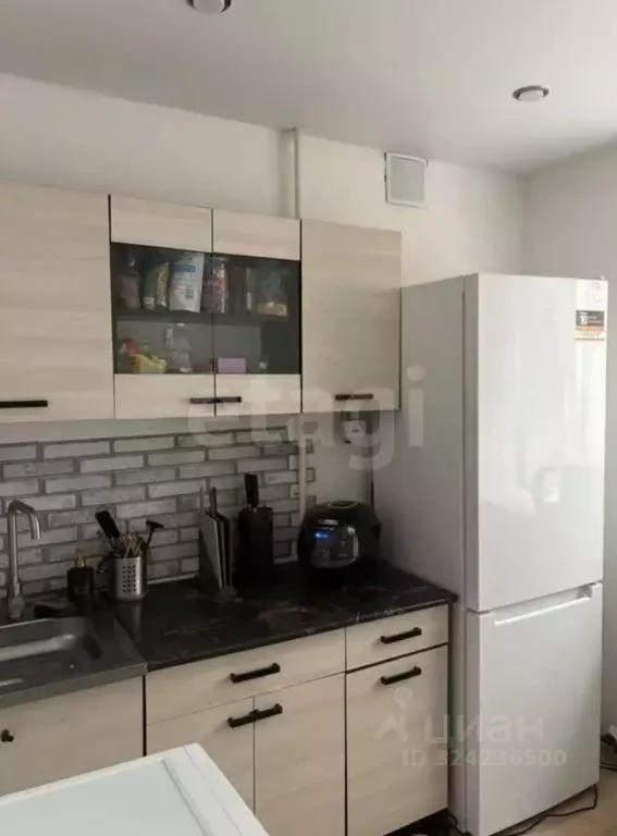 1-к кв. Омская область, Омск Городок Нефтяников мкр, ул. Энтузиастов, ... - Фото 2